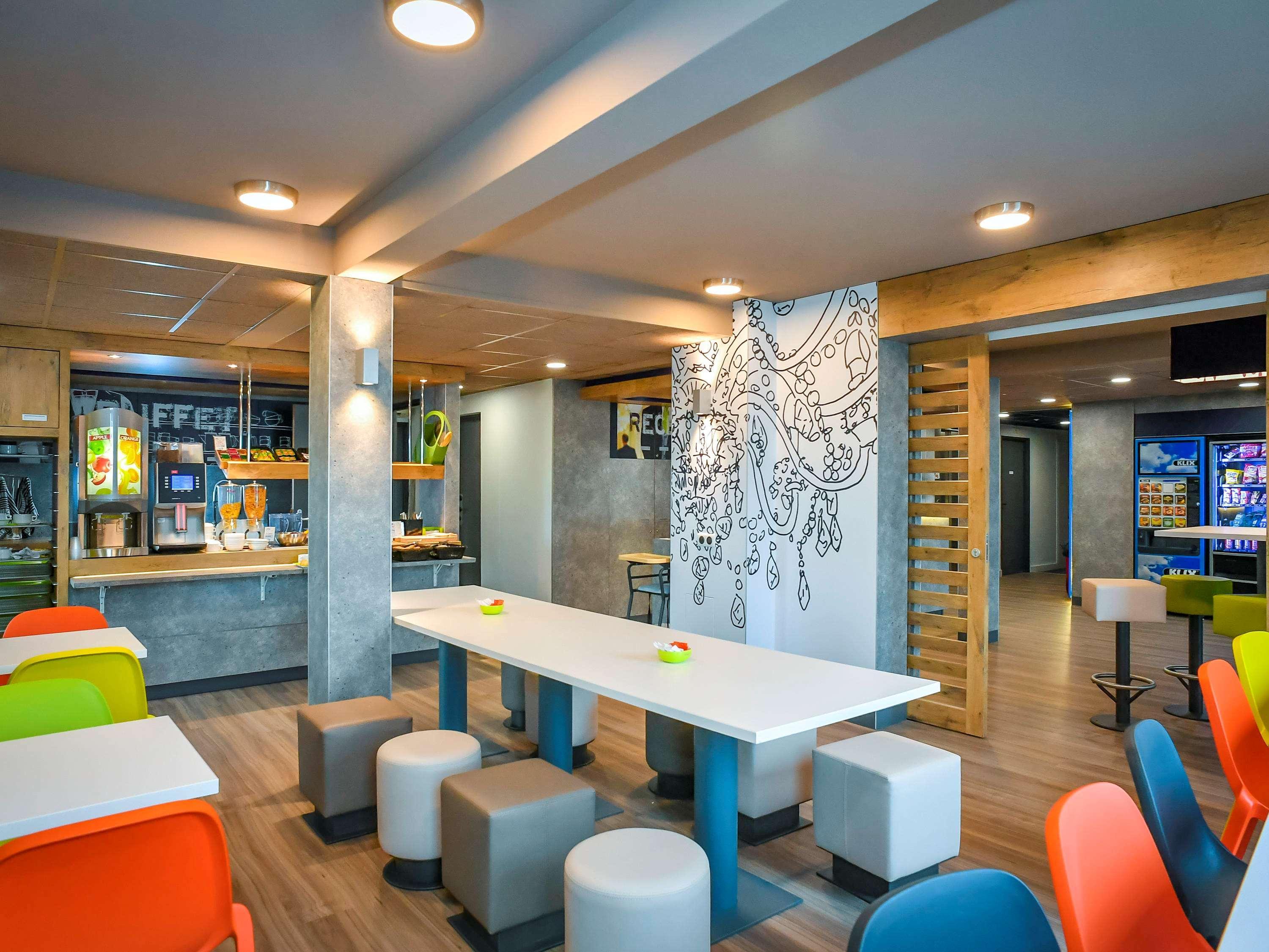 Ibis Budget Coutances Exterior foto