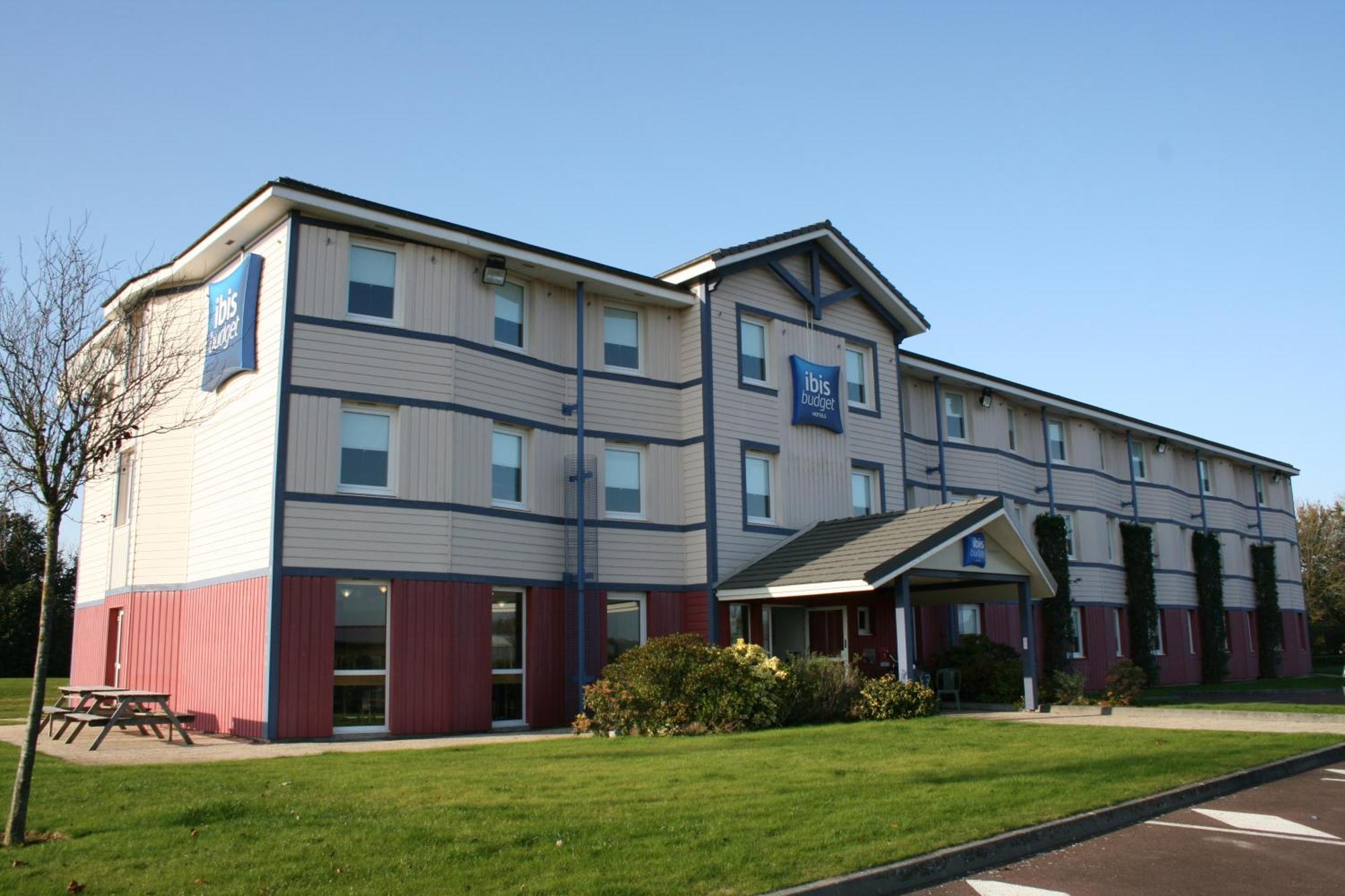 Ibis Budget Coutances Exterior foto